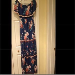 Tara Lynn Boutique maxi dress